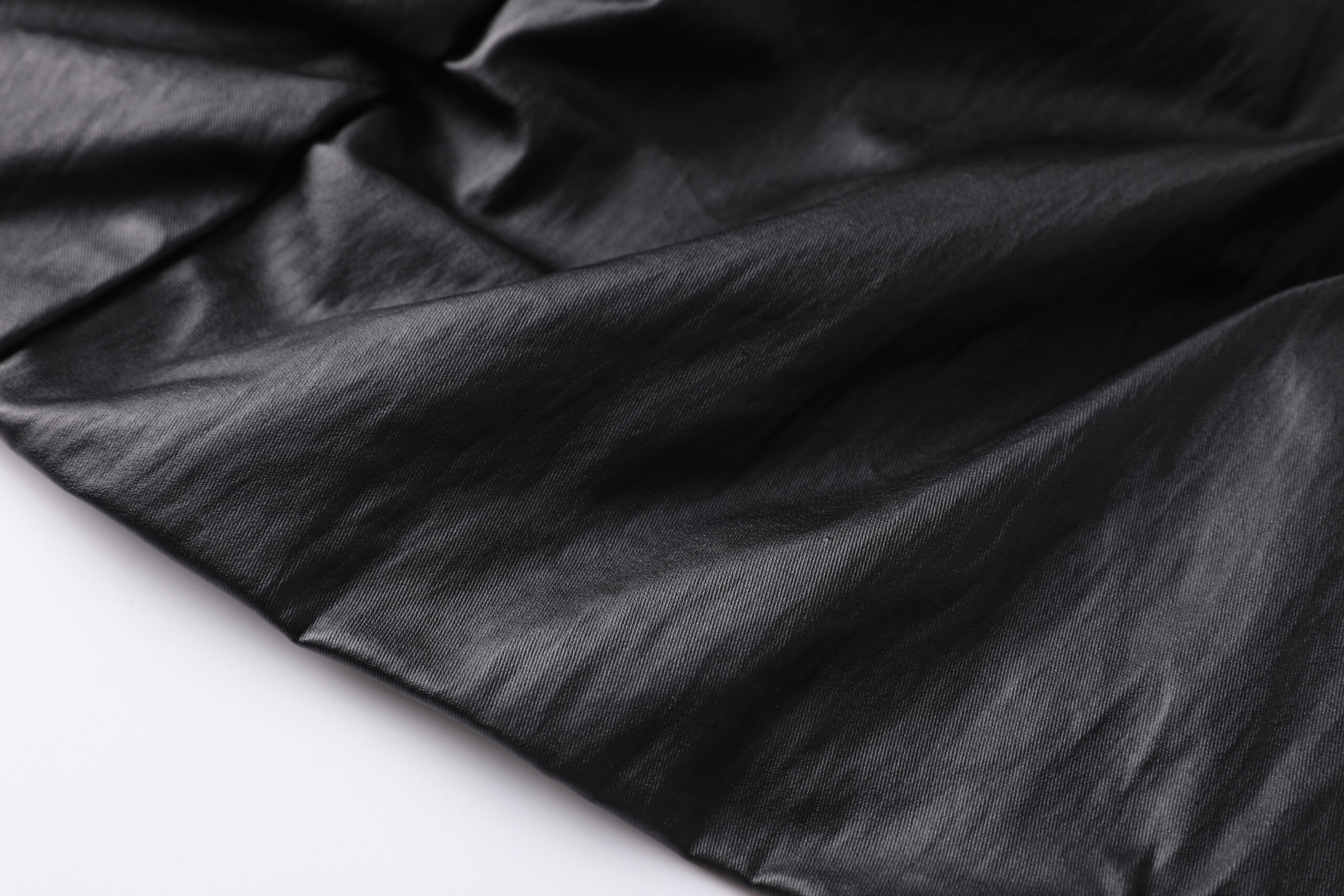 Coated Cotton Cropped Vest - Image 5